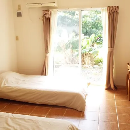 Asobibase Yamabare-House Hotel Ishigaki  Exterior photo